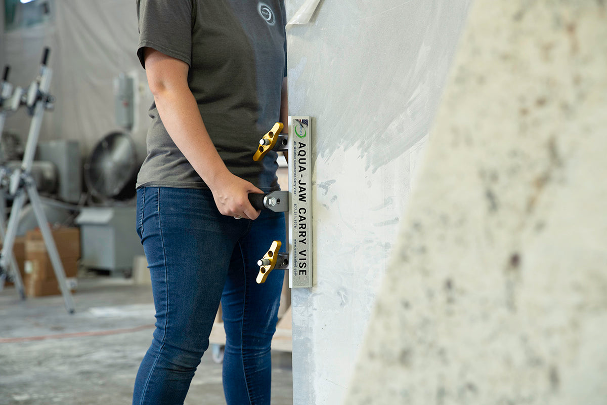 Omni Cubed® Aqua-Jaw™ Carry Vise™